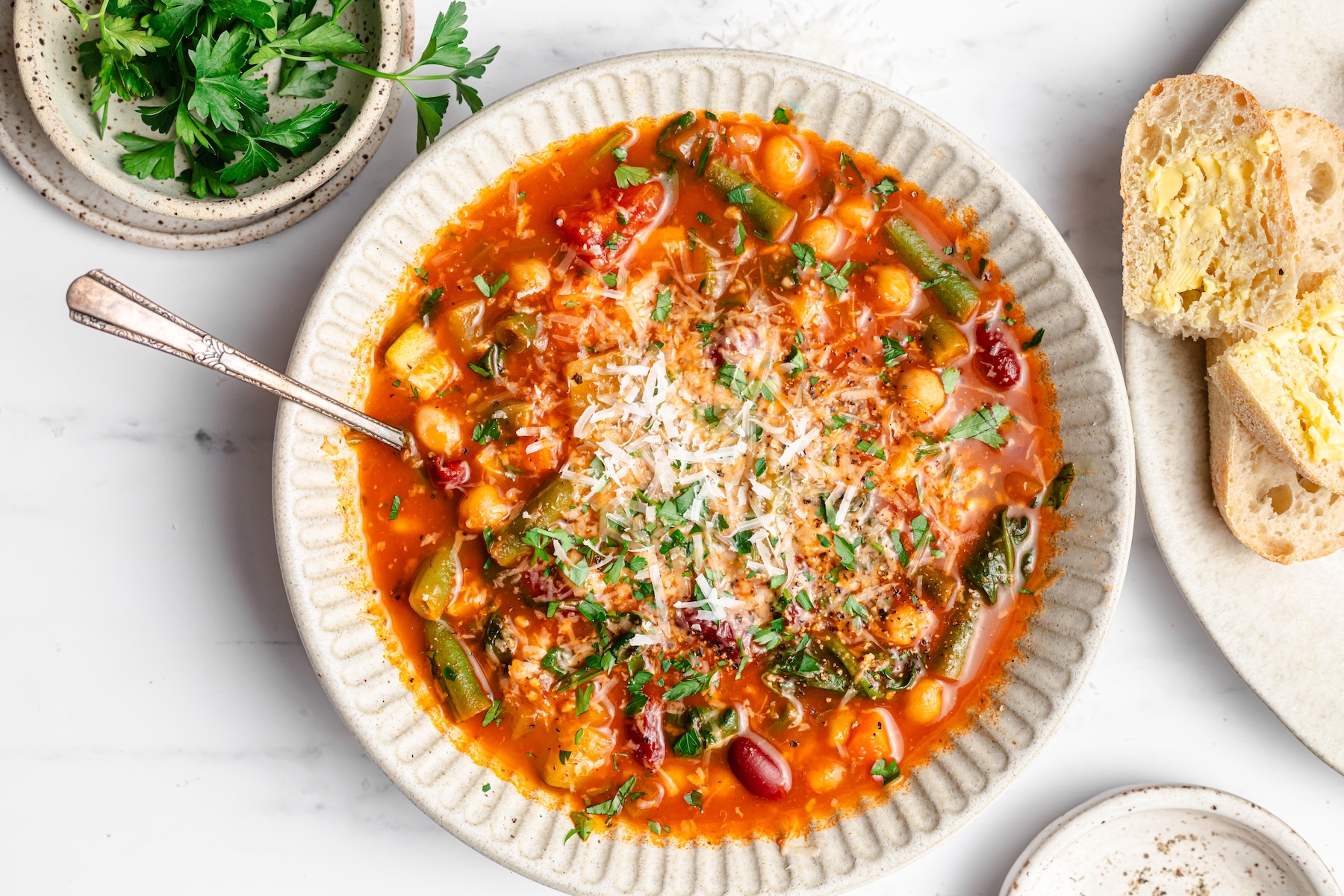 Feel-Good Healthy Minestrone: Quick & Easy Recipe