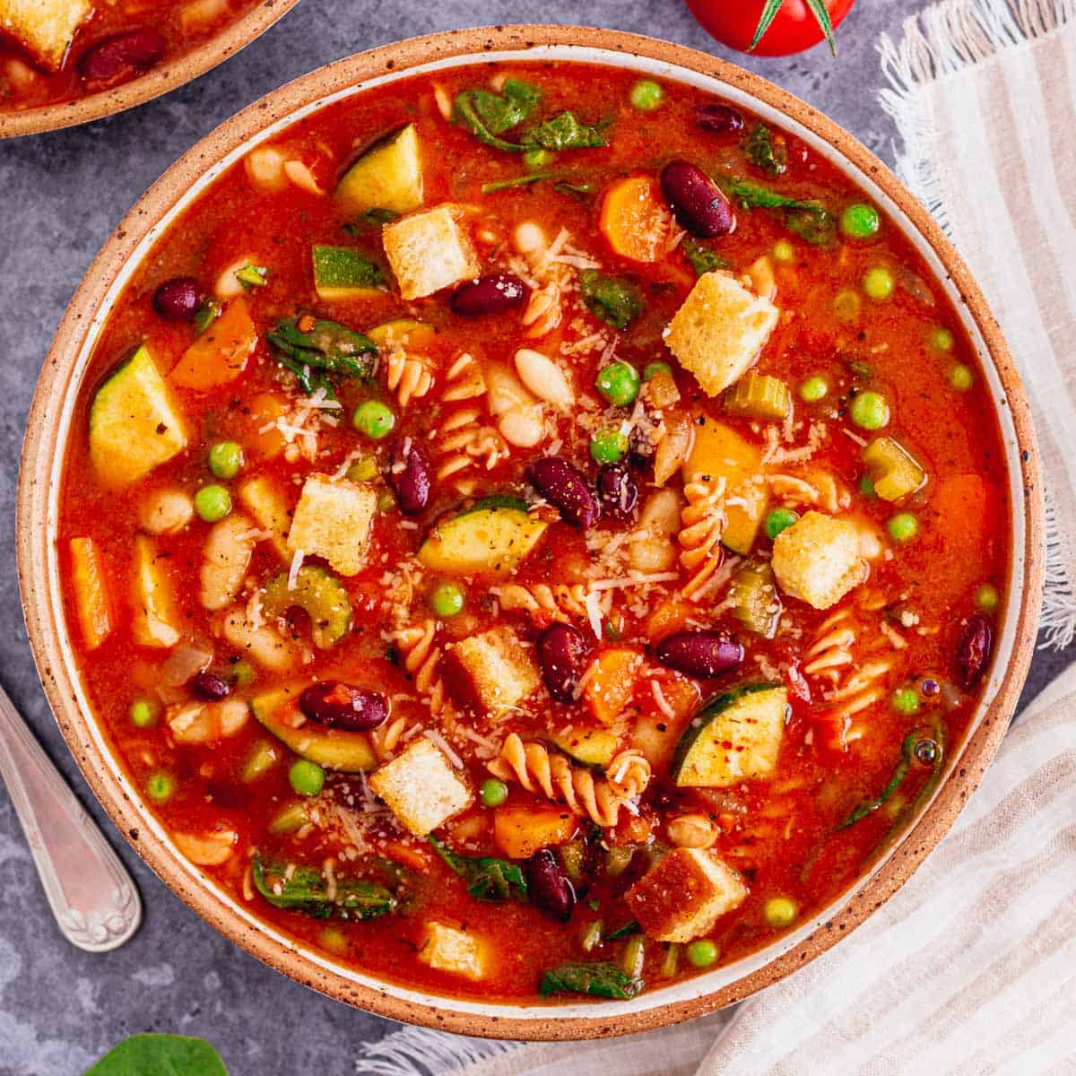 Perfect Vegetarian Minestrone: Tips for Flavor & Texture